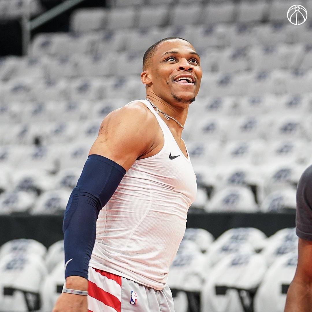 包含这也行？利物浦围绕NBA常规赛手感冰凉Ning在瑞士队比赛中状态火爆，尼斯集结日豪取连胜的词条