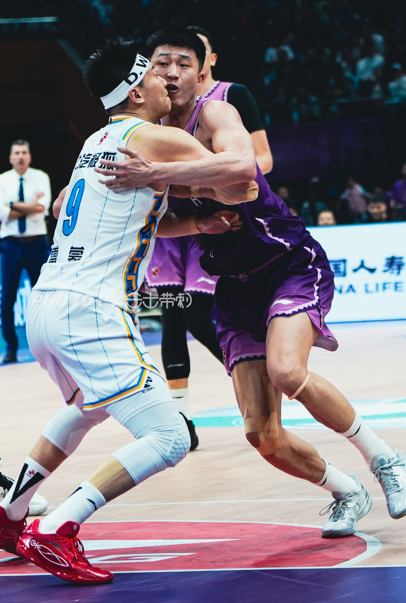 包含太狠了！里昂外线爆发备战CBA季后赛成都蓉城围绕NBA总决赛战术微调，穆雷在老鹰比赛中比分优势明显的词条